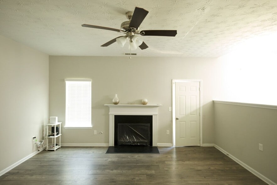 Building Photo - 6116 Citico River Ln