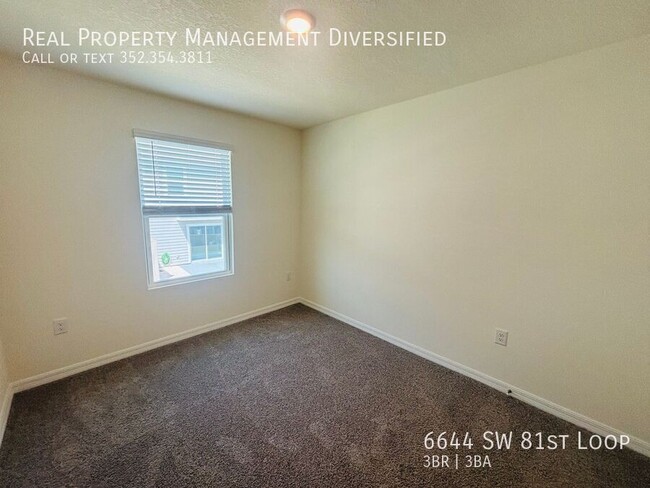 Building Photo - 6644 SW 81st Loop
