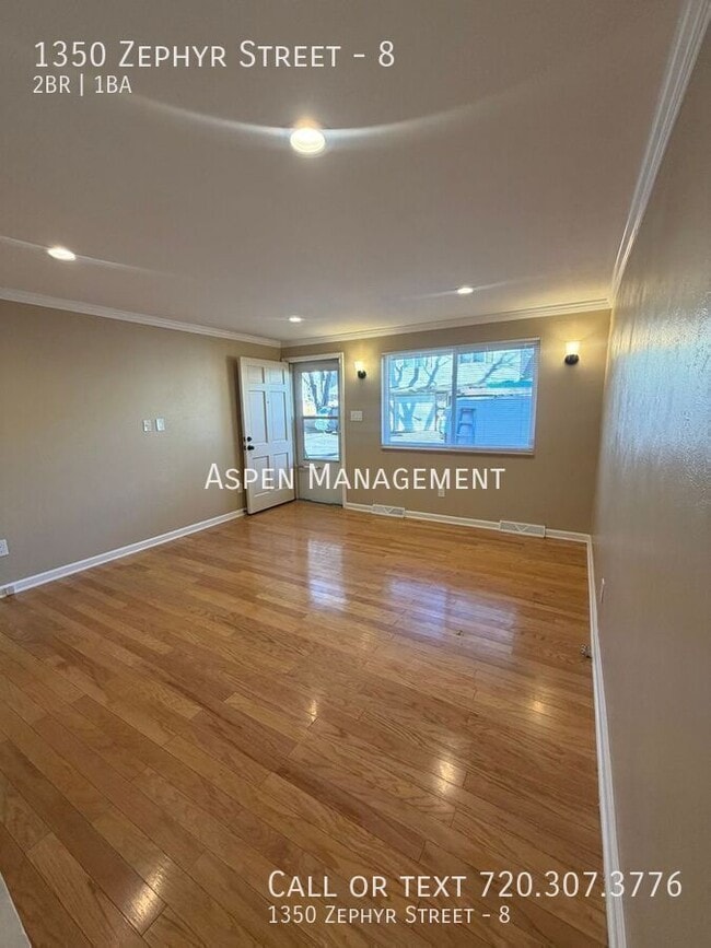 Building Photo - 1350 Zephyr St