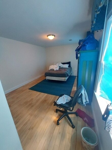 Building Photo - 1 Chestnut St