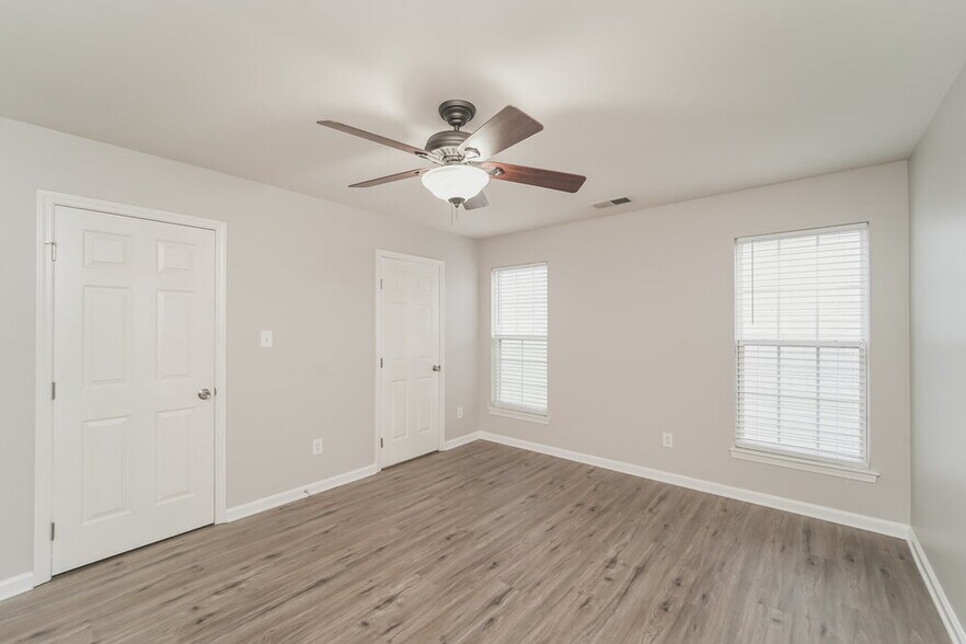 Building Photo - 5049 Prosperity Ridge Rd