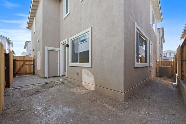 Building Photo - Brand new Arrowcreek Stunner!