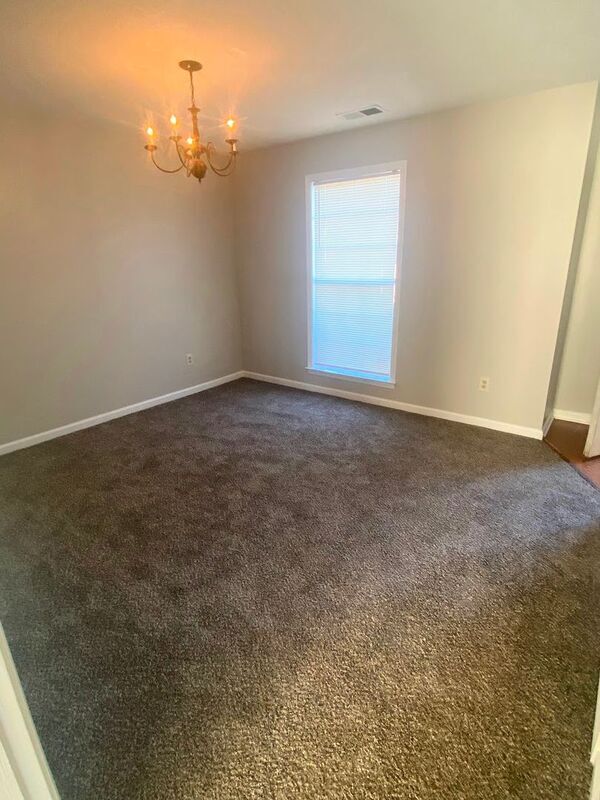 Building Photo - 10053 Lynham Cove