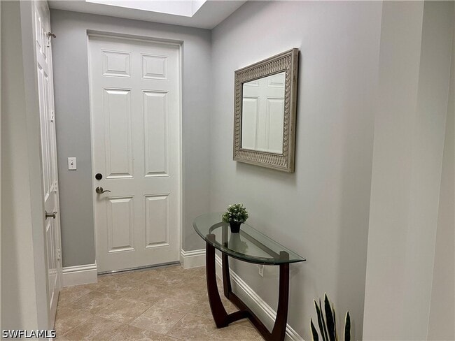Building Photo - 5068 Annunciation Cir
