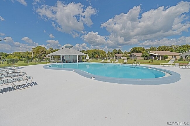Building Photo - 888 Pritchard Island Rd