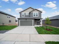 Building Photo - New Build! 4 Beds 2.5 Baths in Spokanes In...