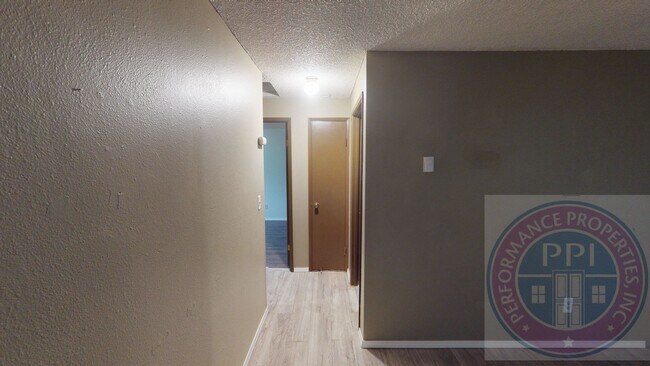 Building Photo - odo7401