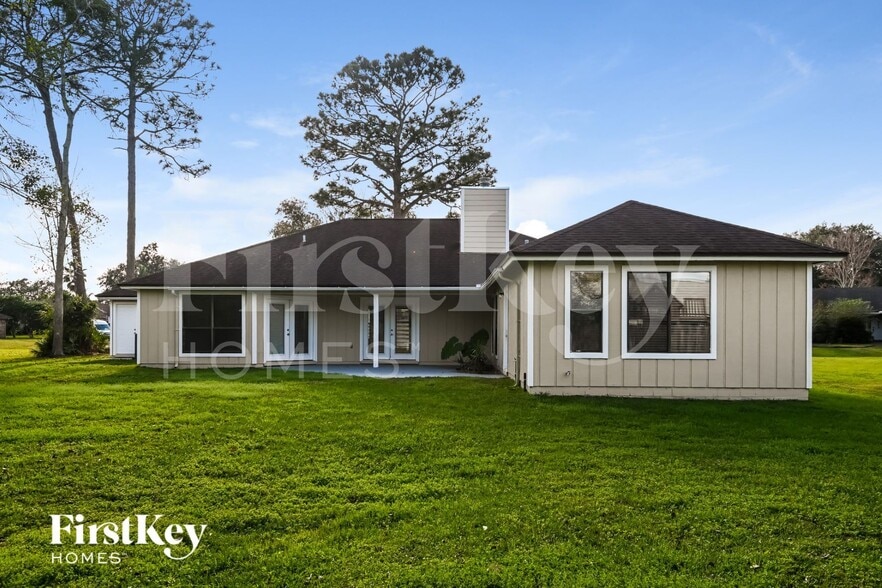 Building Photo - 14122 Crystal Cove Dr