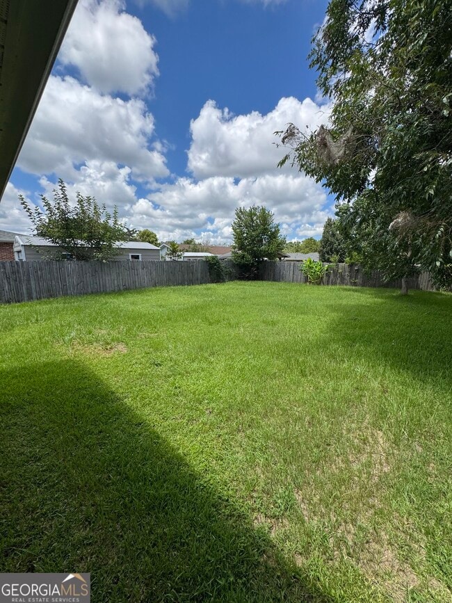 Building Photo - 209 Todd Cir