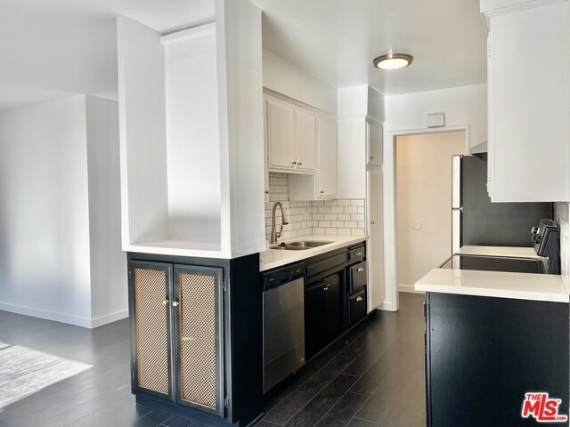 Building Photo - 2065 Rodney Dr