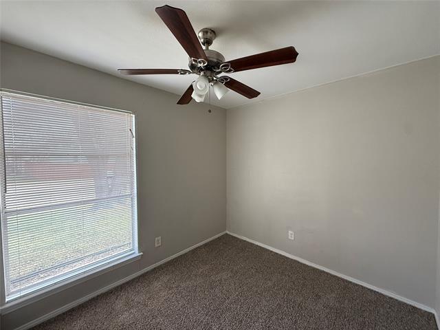 Building Photo - 9839 Glengreen Dr