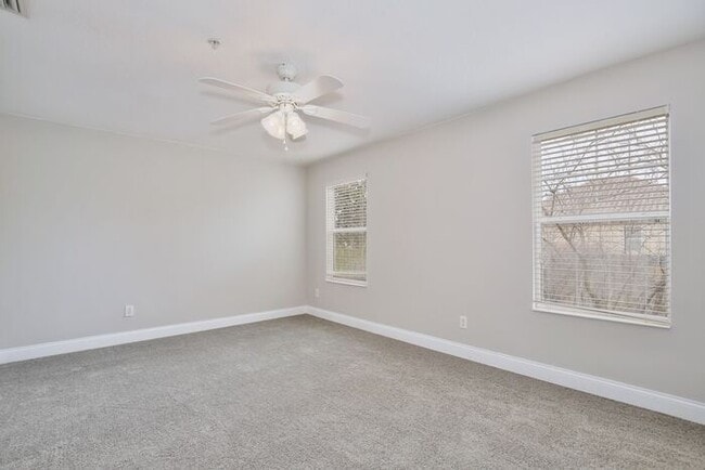 Building Photo - AGENT SHOWINGS ONLY! Stunning 3/2.5 Corner Unit Townhome with a Spacious 2 Car Garage in the Gate...