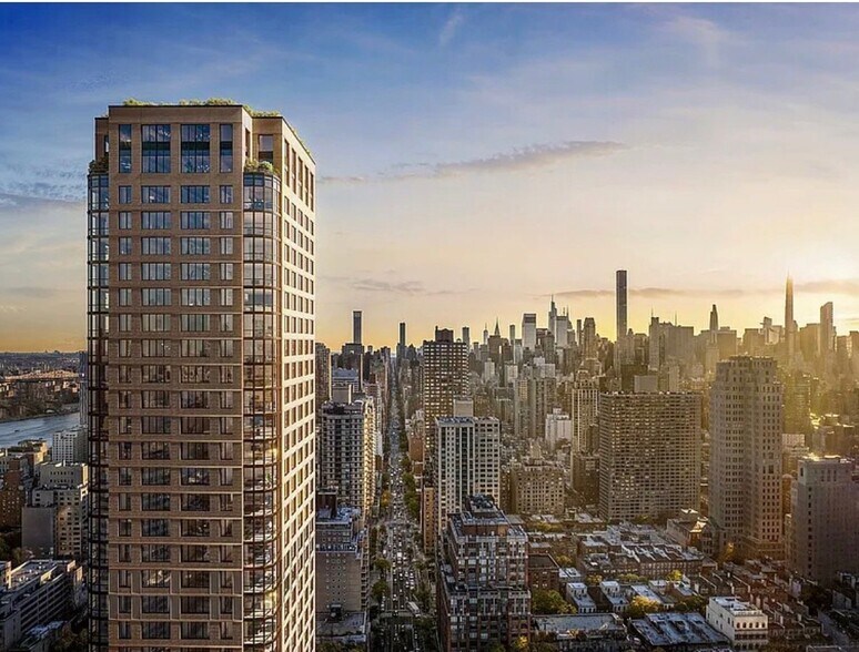 Building Photo - 400 E 84th St