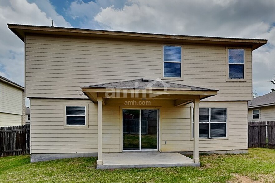 Building Photo - 455 Dolly Dr