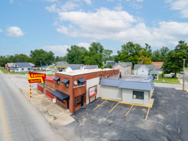 Building Photo - 3749 S Washington St