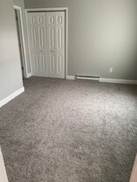 Building Photo - 639 E Main St