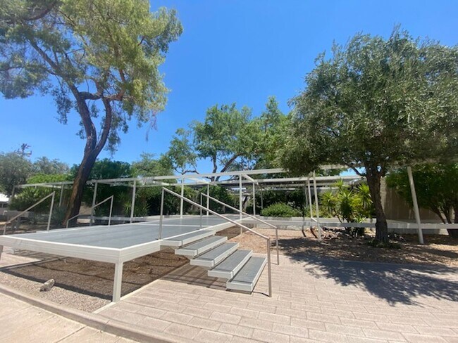 Building Photo - 4225 N 36th St