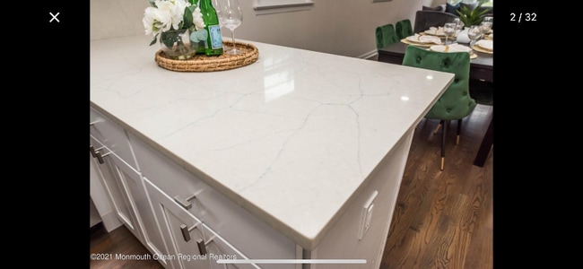 Building Photo - 68 Monroe Ave