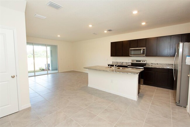 Building Photo - 13778 NW 9th Rd