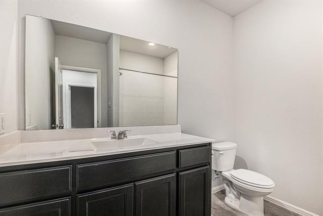 Building Photo - 724 Beebrush Dr