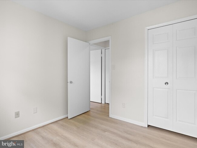 Building Photo - 2791 Grovemore Ln
