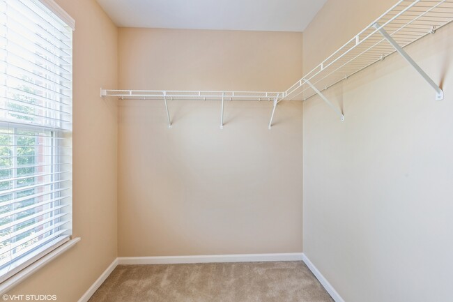 Building Photo - 4201 Drexel Ave