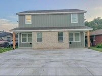 Building Photo - Beautiful Heart of Lubbock Duplex