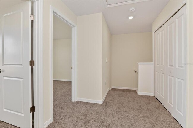 Building Photo - 16587 Barbours Crk Wy