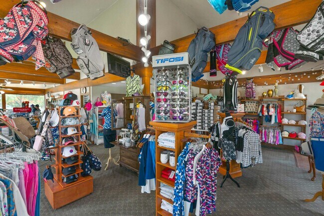 Building Photo - 6204 Celadon Cir