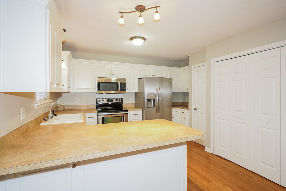 Building Photo - 606 Parrish Wood