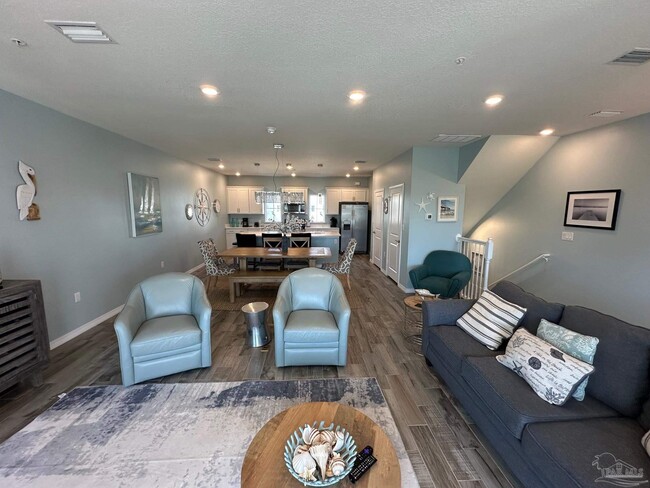 Building Photo - 14549 Salt Meadow Dr