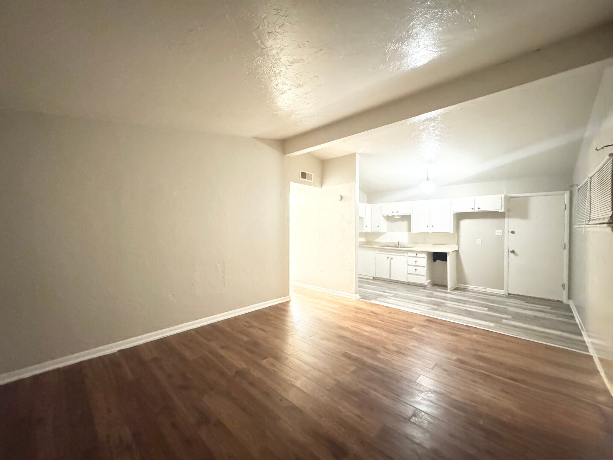 Building Photo - 616 NW 92nd St