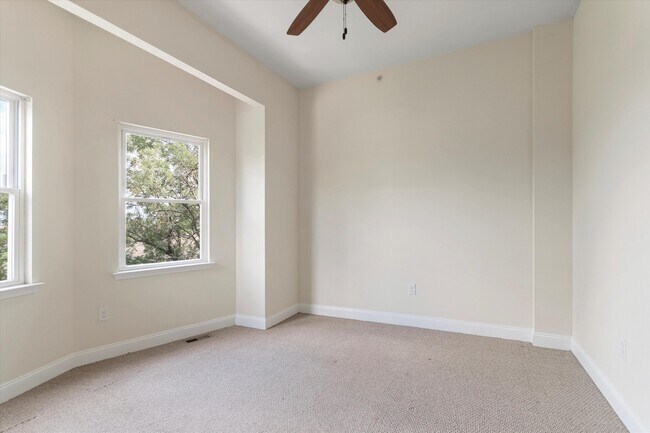 Building Photo - 1408 Willington St