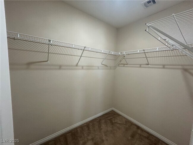 Building Photo - 5553 Chapin Mesa Ave