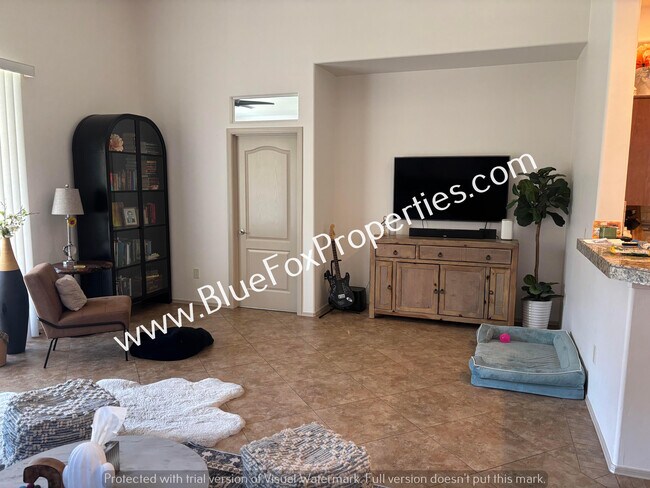 Building Photo - 12785 N Seacliff Pl