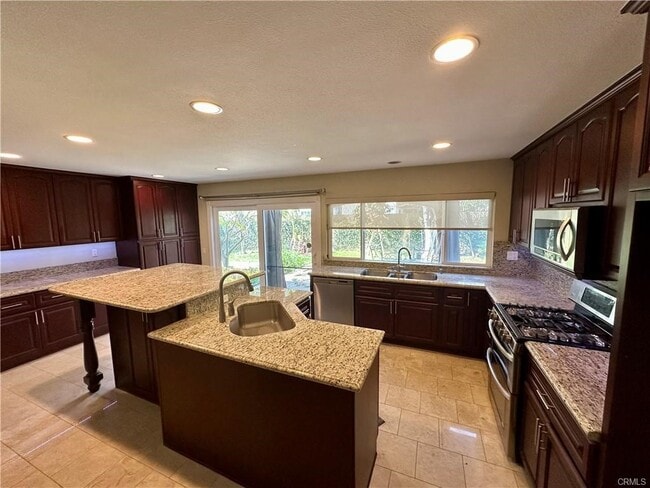 Building Photo - 17631 Mapes Ave