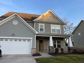 Building Photo - 7506 Hampstead Hall Dr