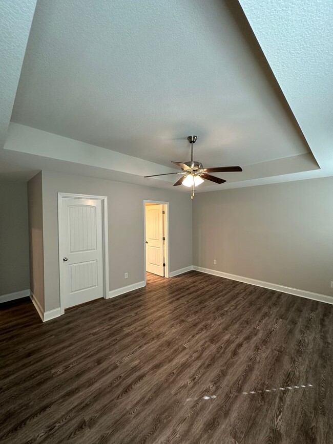 Building Photo - Olive Branch Schools- IMMEDIATE MOVE IN!!! 3 BR/2 BA