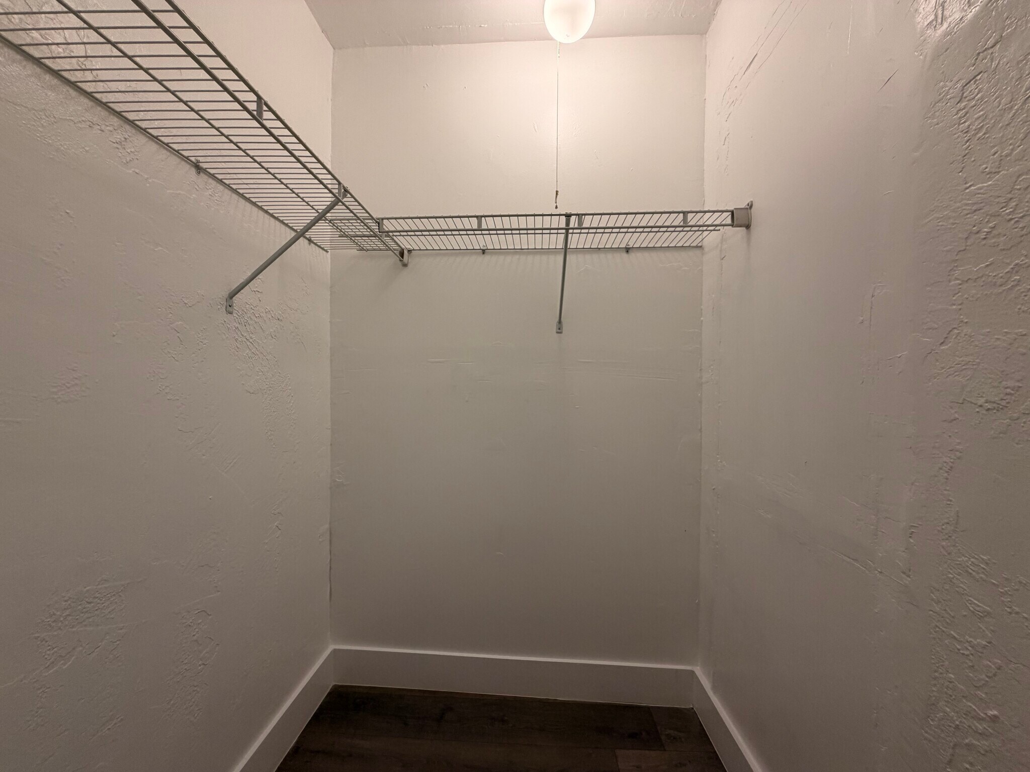 Building Photo - 132 SW 9th St