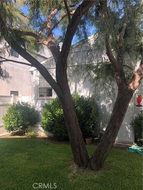 Building Photo - 406 Heliotrope Ave