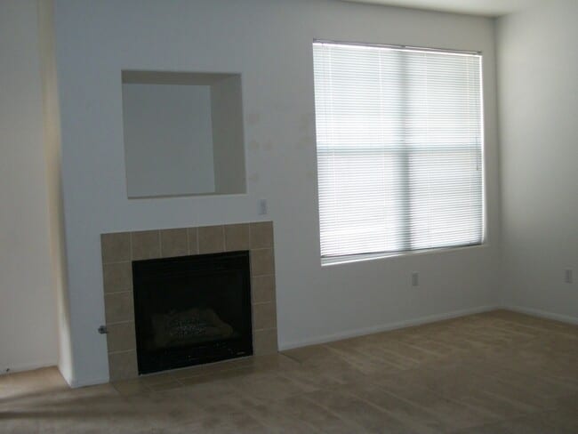 Building Photo - Very Nice Condo!!! A Must See!!!!