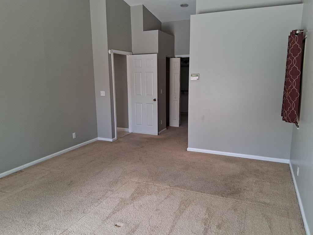 Building Photo - 4863 Chardonnay Dr