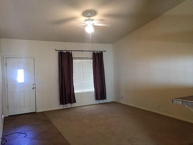 Building Photo - 4416 S Donald Pl