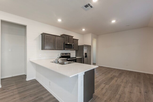 Building Photo - 2008 Bailer Wy