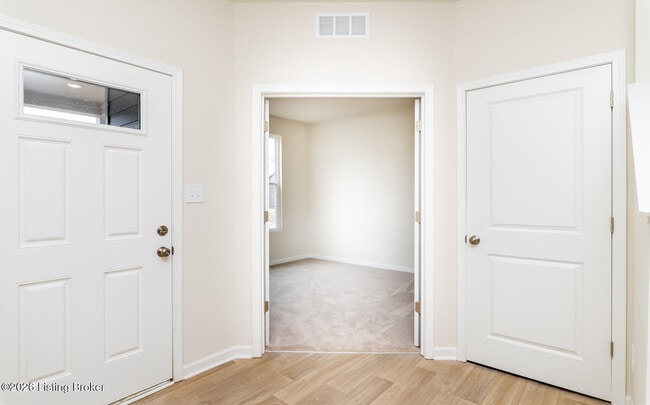 Building Photo - 16904 Aiken Rdg Cir