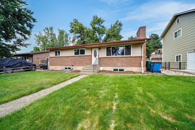 Primary Photo - 1206 Westmoreland Rd