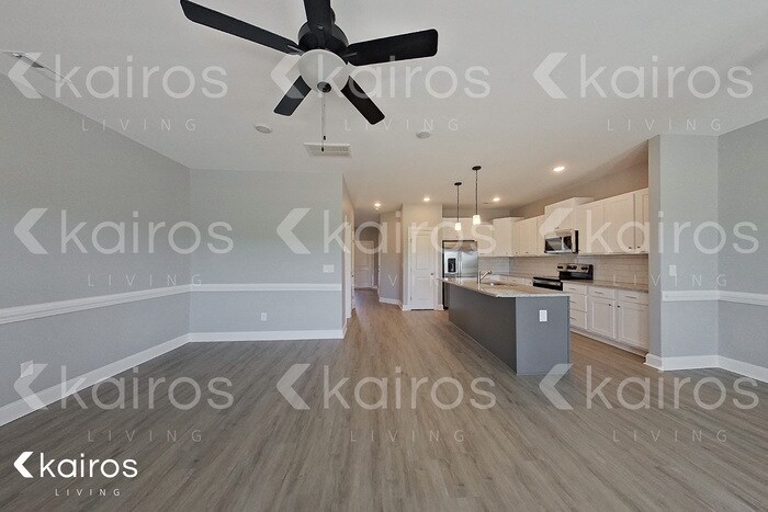 Building Photo - 3716 Oak Leaf Wy