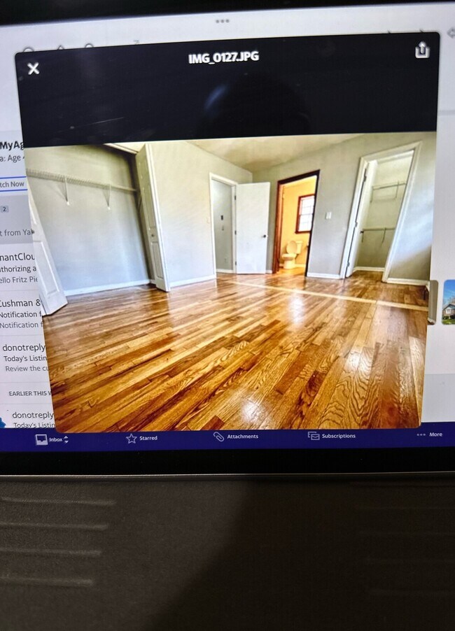 Building Photo - Single Family Home