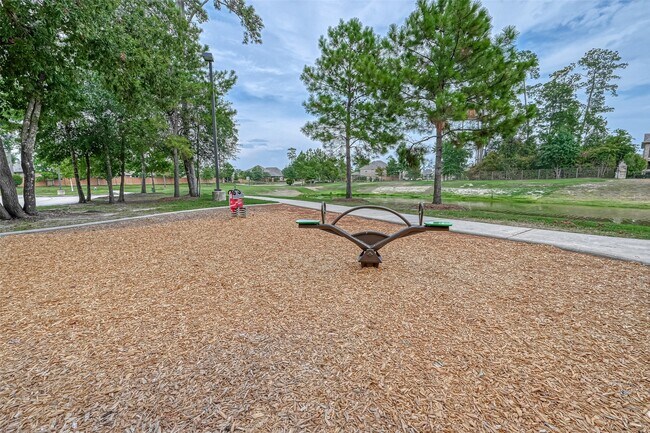 Building Photo - 32013 Towering Birch Trl