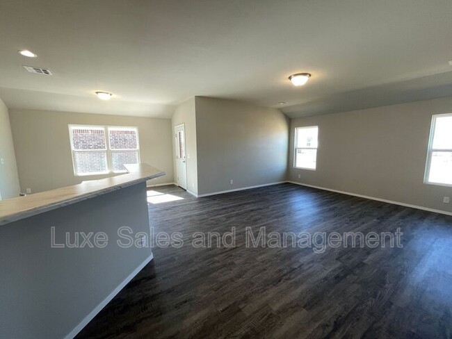 Building Photo - 16126 S 88th E Ave